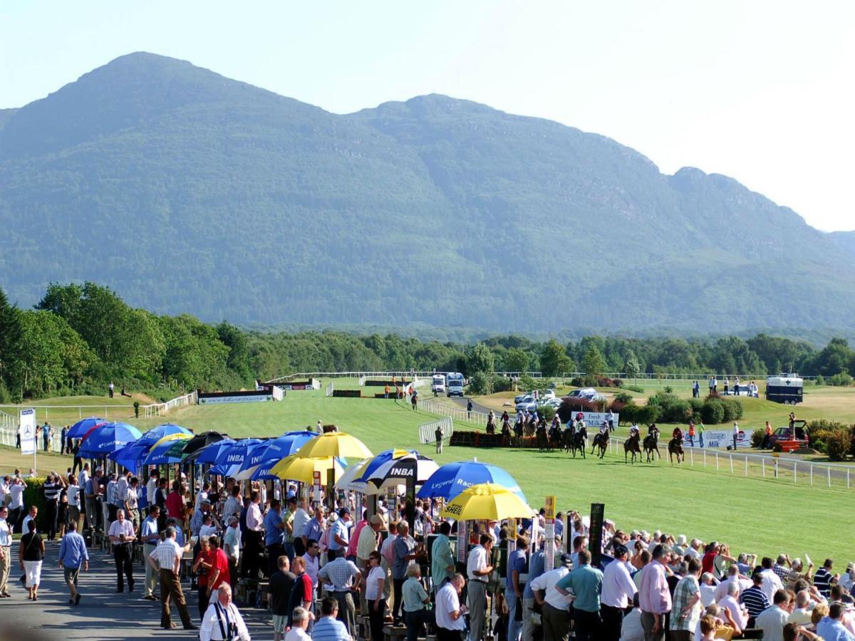 Killarney Randles Hotel Exterior photo